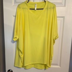 Yellow Women's Top.  It is Dear Scarlett and it is an oversized medium.NWOT.